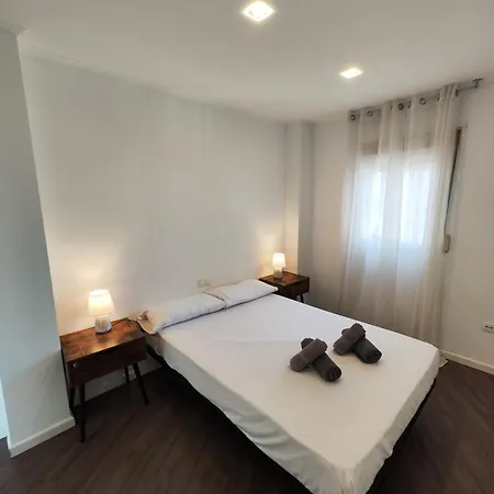 Market Ruzafa 10b شقة *